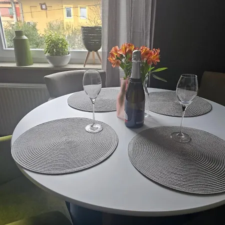 아파트 Apartma Pekrska